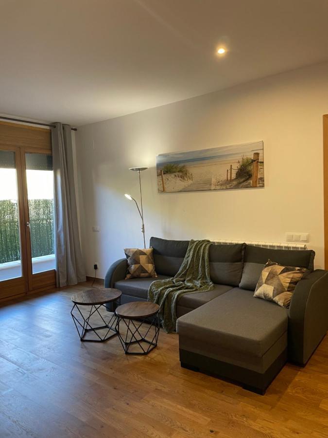 Precioso Calido Apartamento En Sort Con Terraza Appartement Buitenkant foto